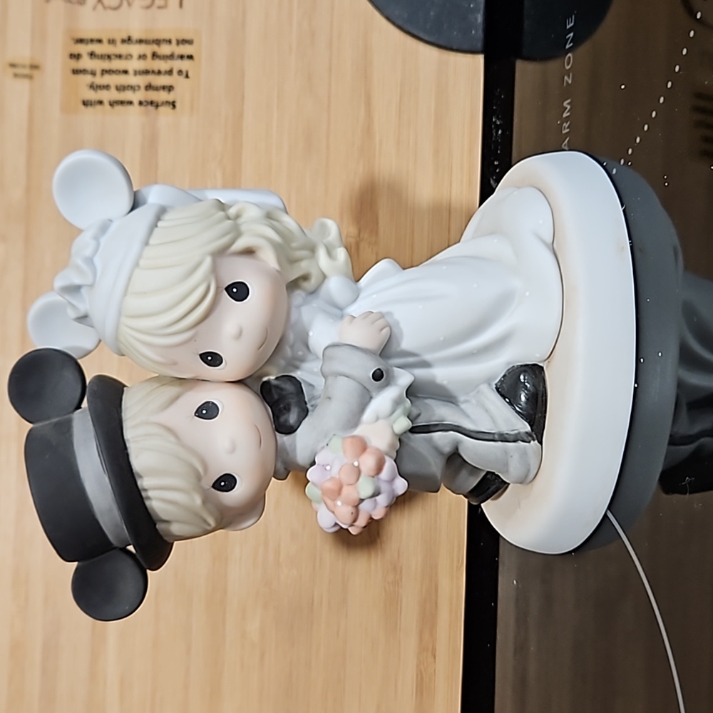 2006 Precious moments Magically ever after cake topper!